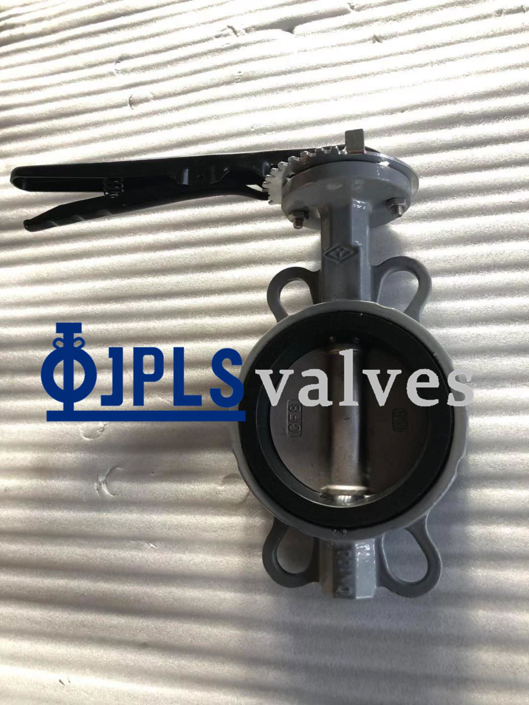 Lever operated cast steel  wafer butterfly valves 4