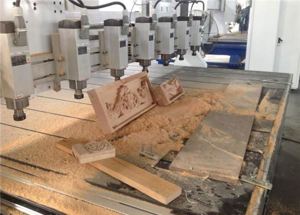 Good price and Quality CNC Router Machine 1325 Wood Carving Machine Acrylic Cutt 3