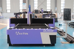  Fiber Laser Cutting Machine
