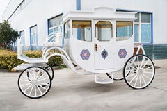 Outdoor Horse Carriage with four wheels for park