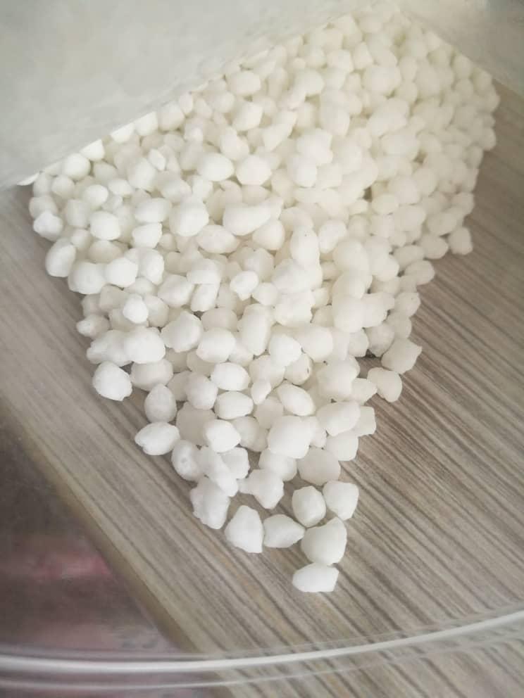 Particle ammonium sulphate Nitrogen 21% Sulphur 24% 2