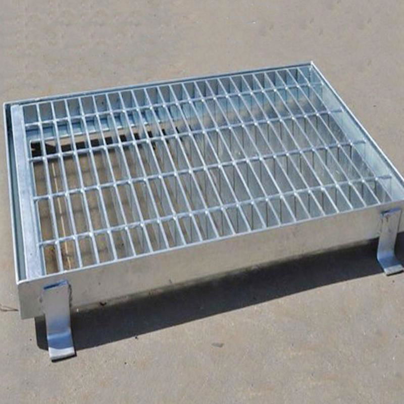 Hot Dipped Galvanized Platform Serrated Steel Grating 4