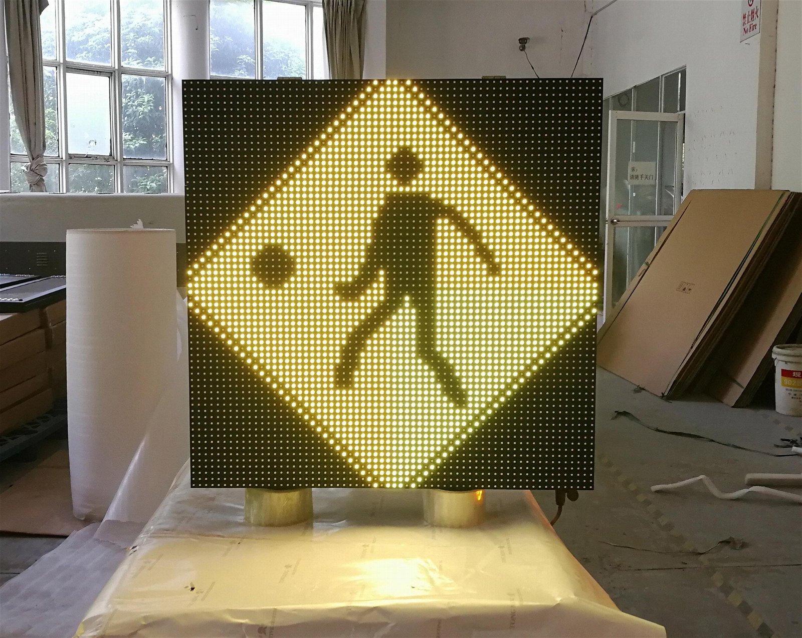 交通LED标志牌 2