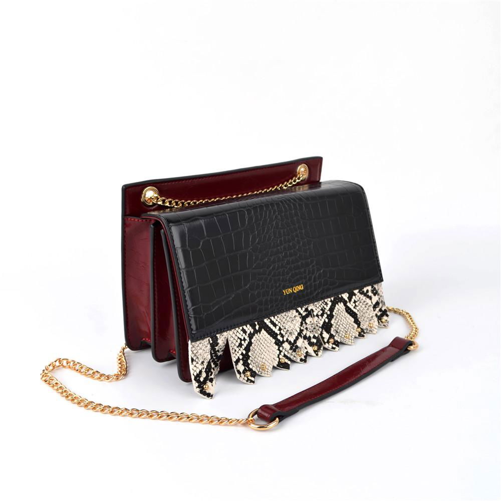 CONTRAST COLOR PYTHON CROSSBODY FASHION BAG 3