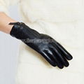 faux fur lined stylish women's leather glove with zipper 4