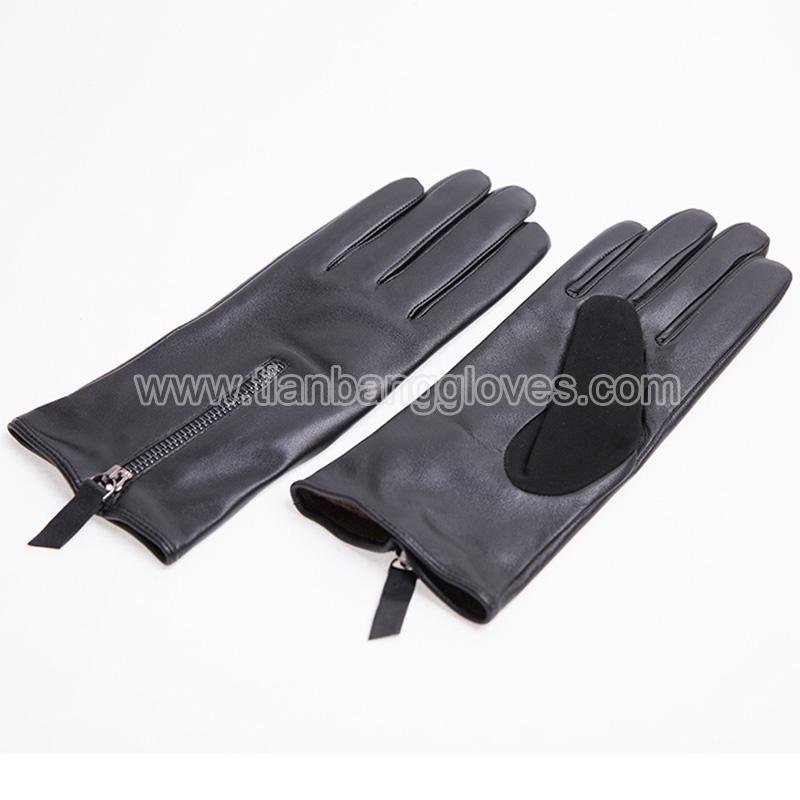 faux fur lined stylish women's leather glove with zipper