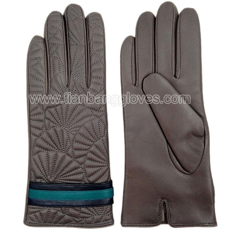 fashion design colorful women's real leather glove with quilting stitching on ba