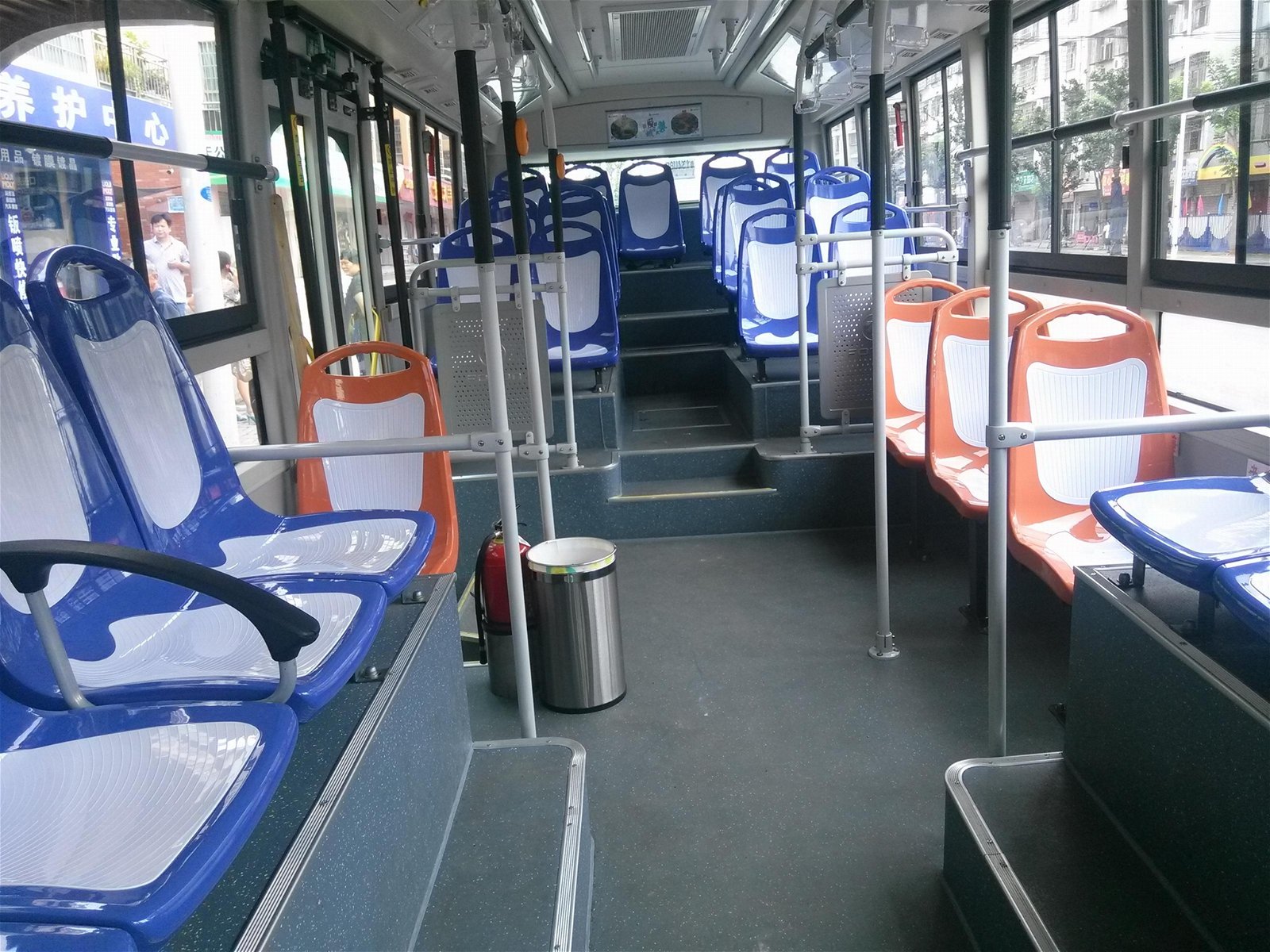 公交车座椅 5