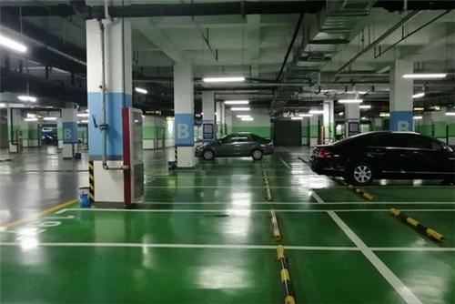 南京达尊停车场地下车库道路划线 4