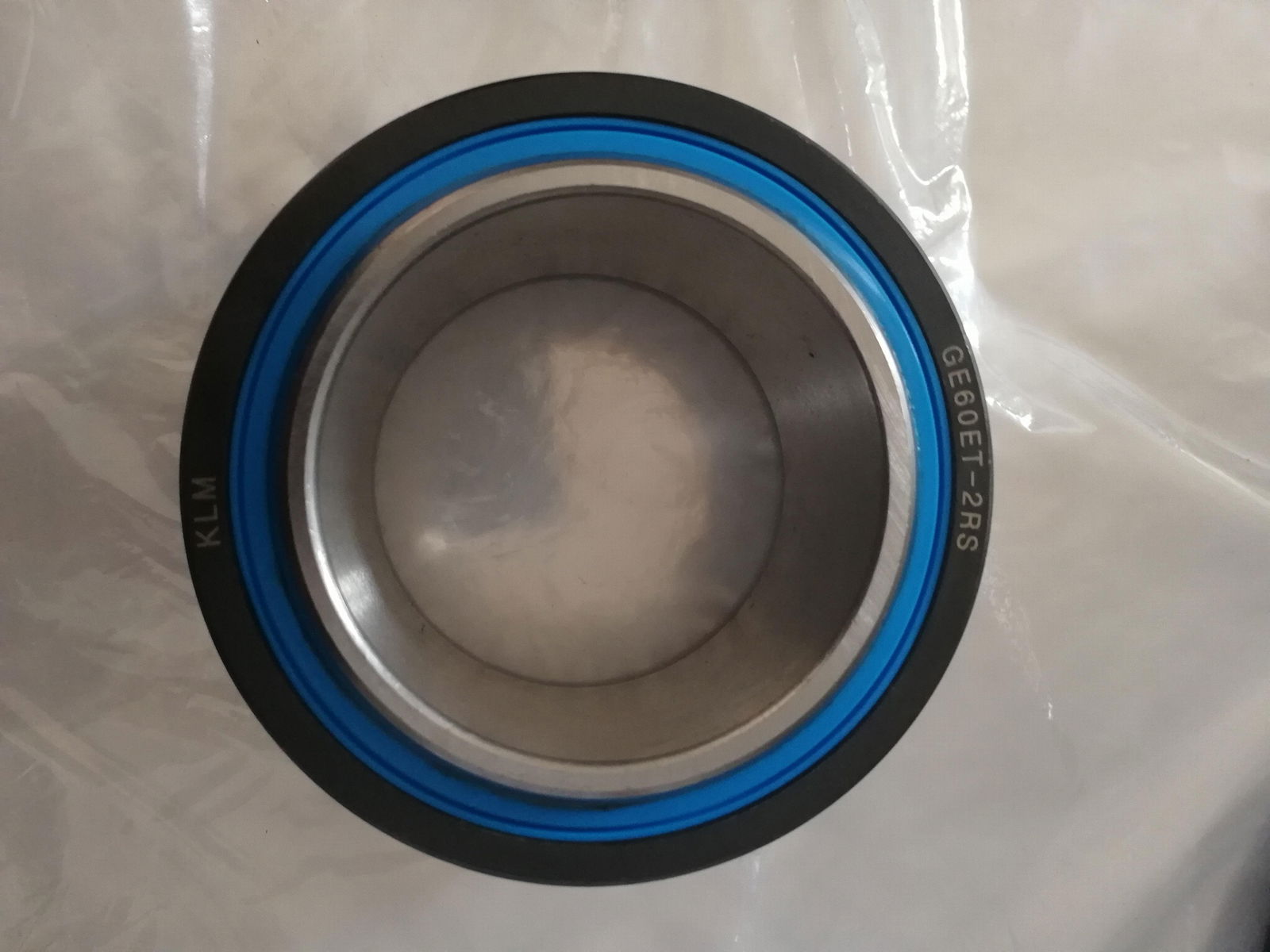 SPHERICAL PLAIN BEARINGS 4