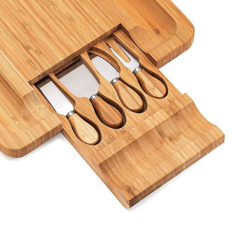 Bamboo Board with Cutlery Set 4