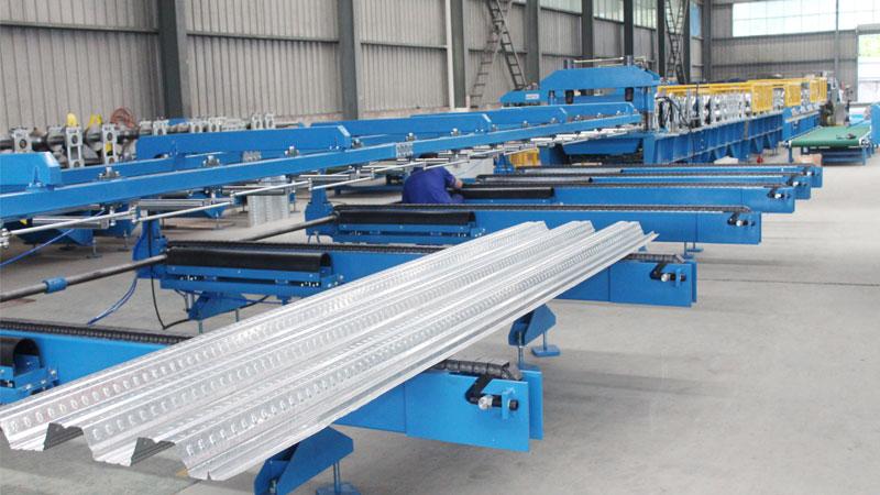 Top Grade Deck Floor Roll Forming Machine