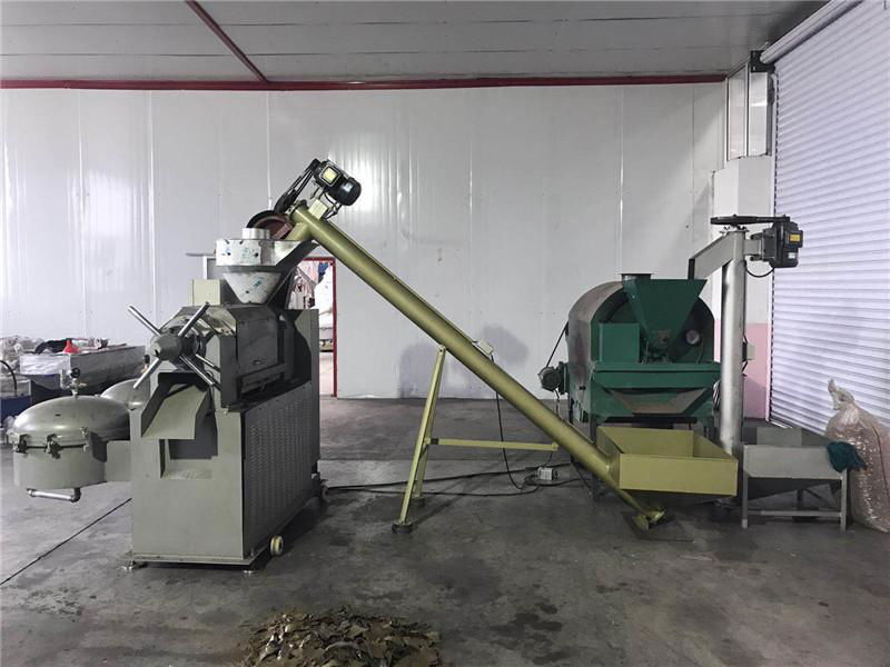 automatic screw oil machine 3