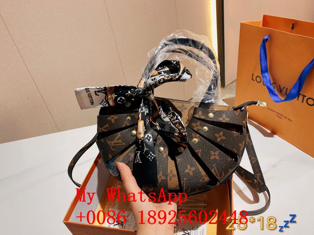 Wholesale 2021 newest TOP1:1     andbags Leather men's Bag and belt suit  4