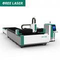 Automatic focusing fiber laser cutting