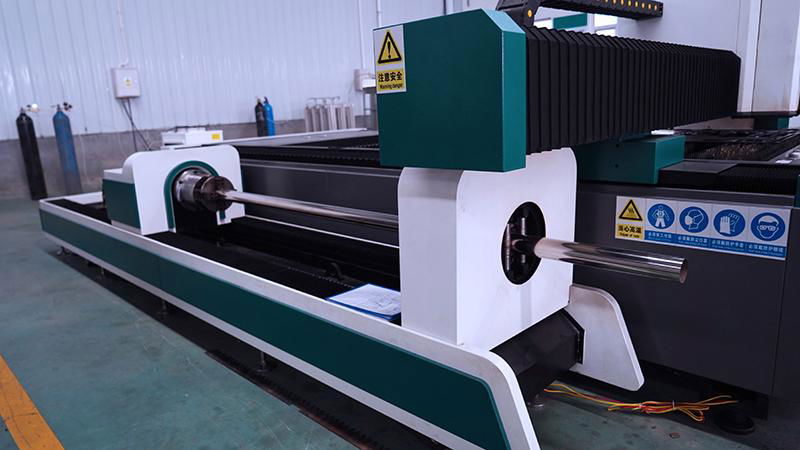 Easy operation CNC fiber laser cutting machine for sheet metal and tube metal 4