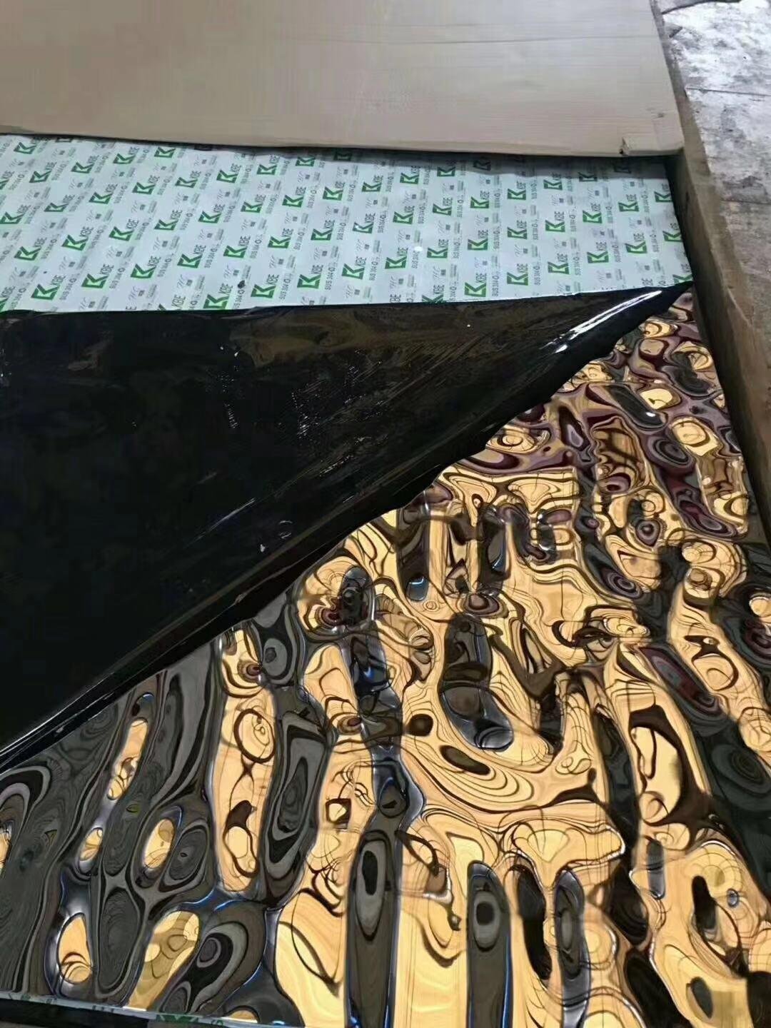 不锈钢装饰水波纹板 2