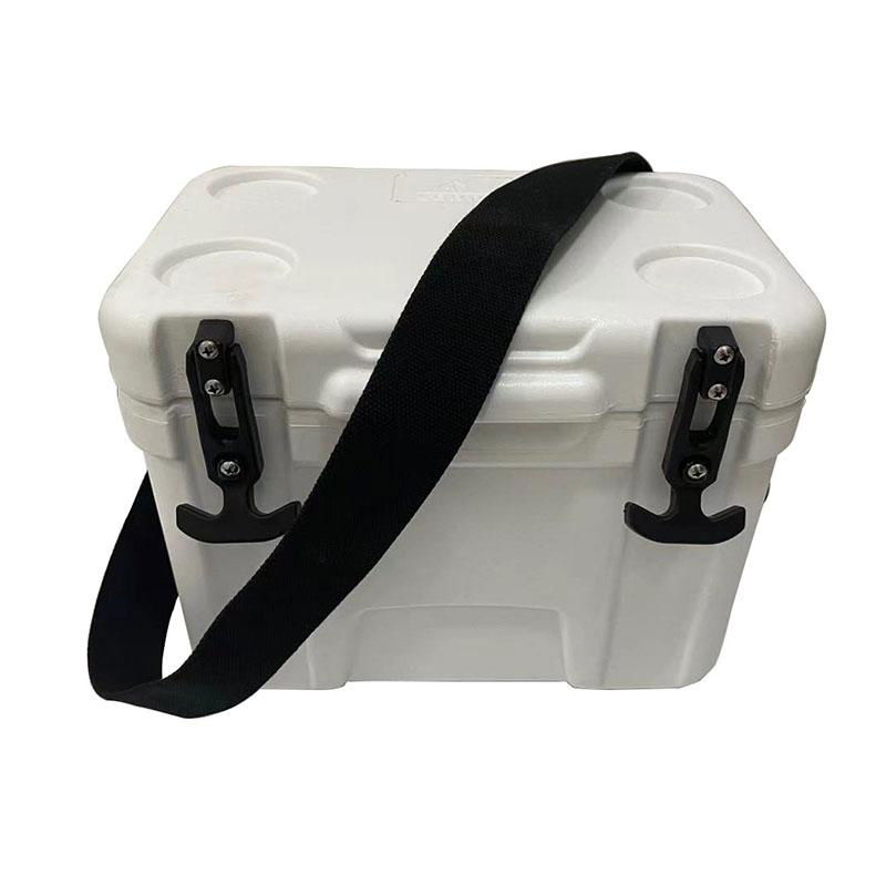 10L Mini refrigerator insulin cooler box with shoulder strap 2