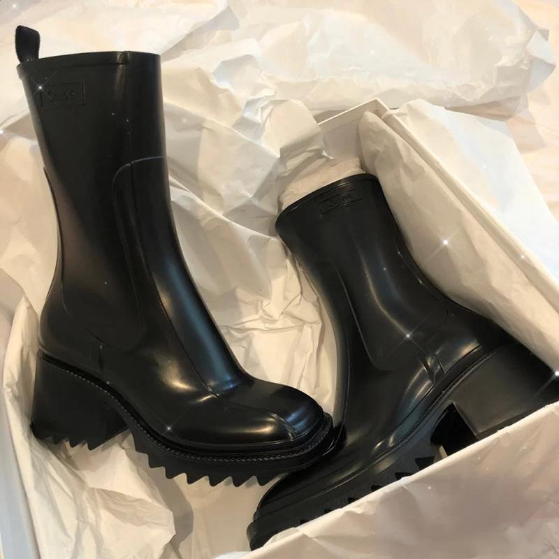       Betty rubber boots block heel square toe heeled pvc rain boot       shoes 