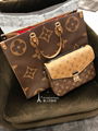               Onthego Tote Bag Print Reverse On The Go Monogram luxury Brand bag 11