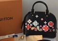 Louis Vuitton Giant Logo Jungle Collection ONTHEGO Tote Bag Monogram handbags