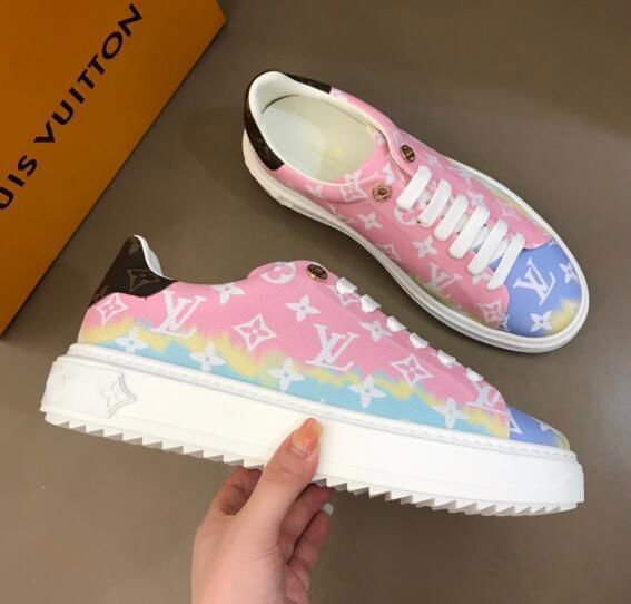 Louis Vuitton Escale Time Out Sneaker