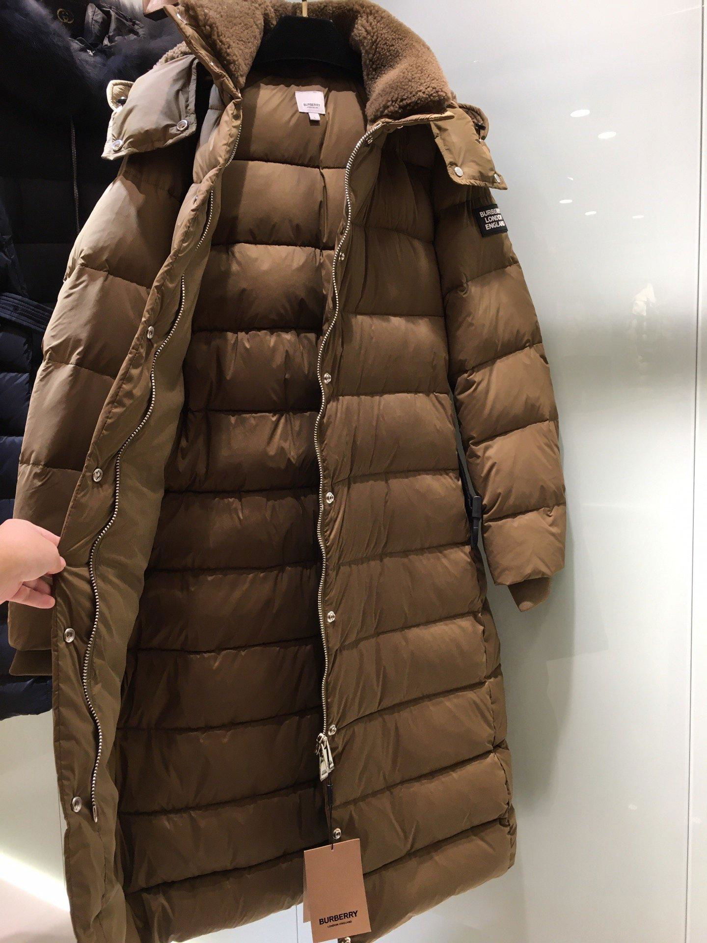 Burberry Belted Down filled Puffer Coat 
