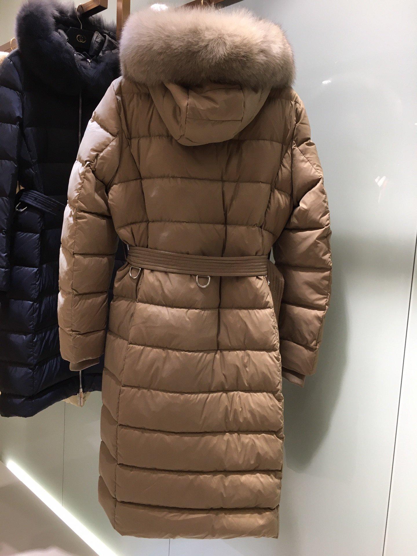 Burberry Belted Down Puffer Coat 