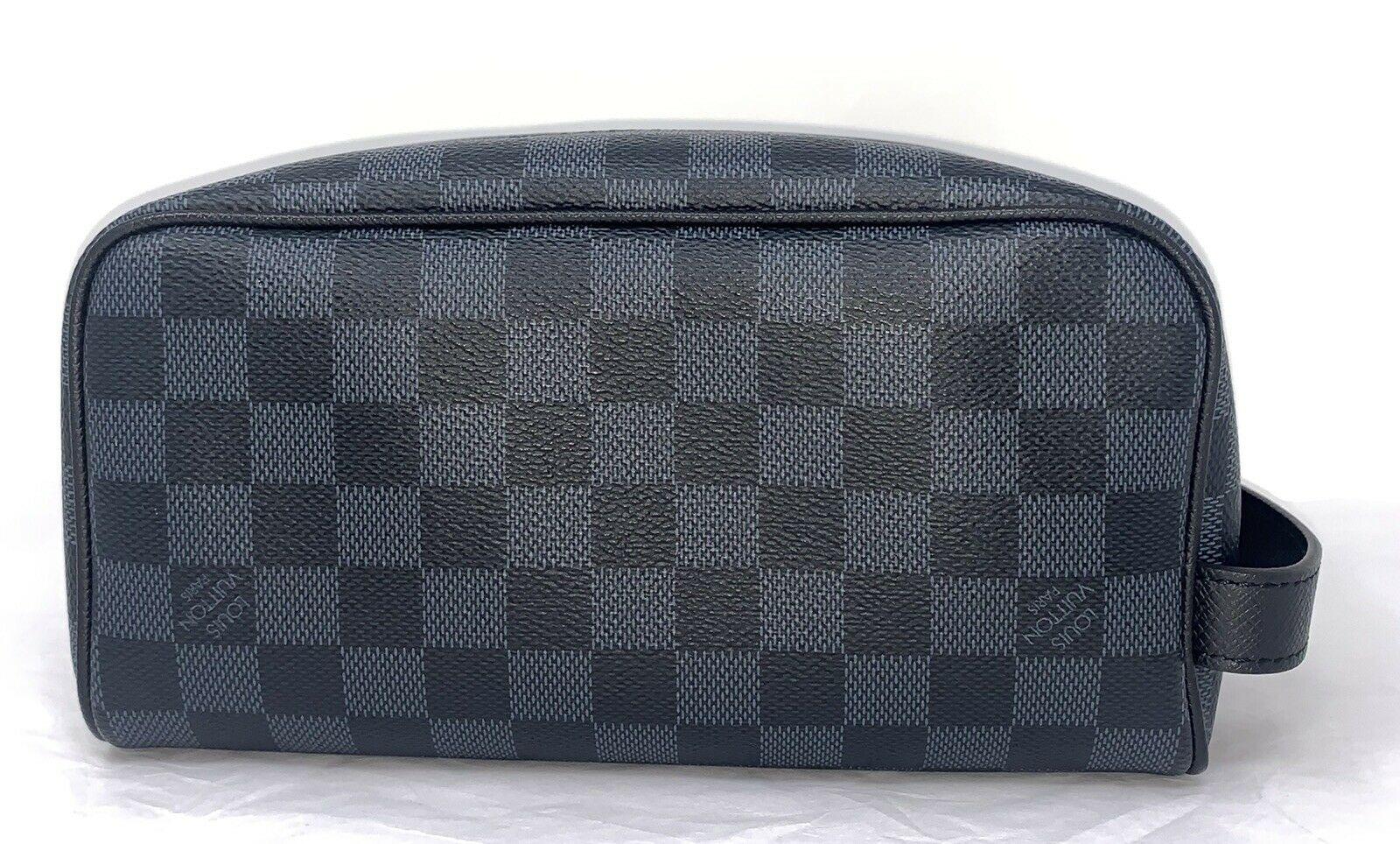 Louis Vuitton Damier Graphite Canvas Washbag Toiletry Bag Pouch Pochette clutch 