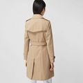 Burberry The Mid-length Chelsea Heritage Trench Coat 