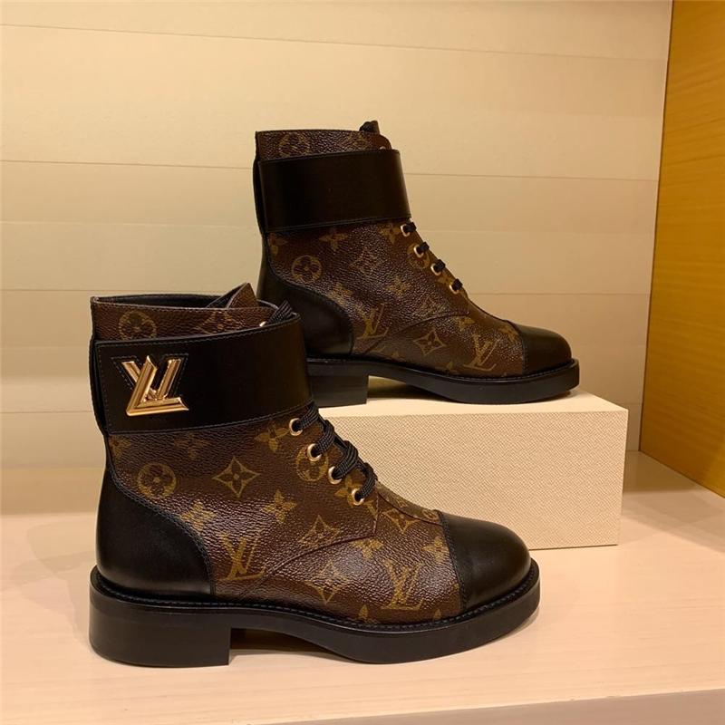 Louis Vuitton Wonderland Flat Ranger 1A2Q3N Patent Monogram lace up belt boot LV