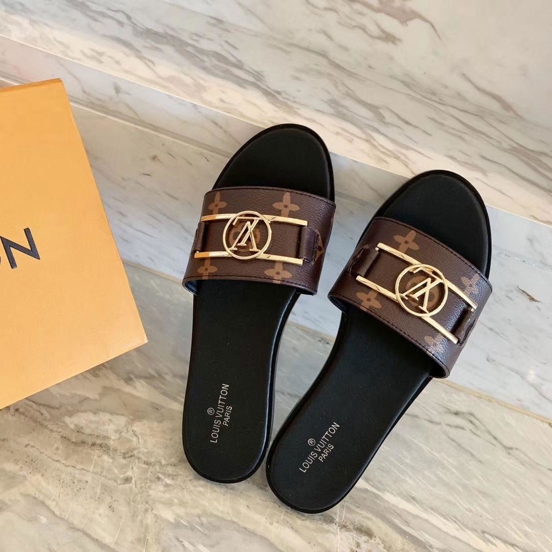 Louis Vuitton LV Lock It Flat Mule 1A64MH patent Monogram canvas LV Circle slide