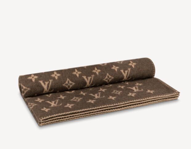 LOUIS VUITTON Monogram Eclipse Blanket