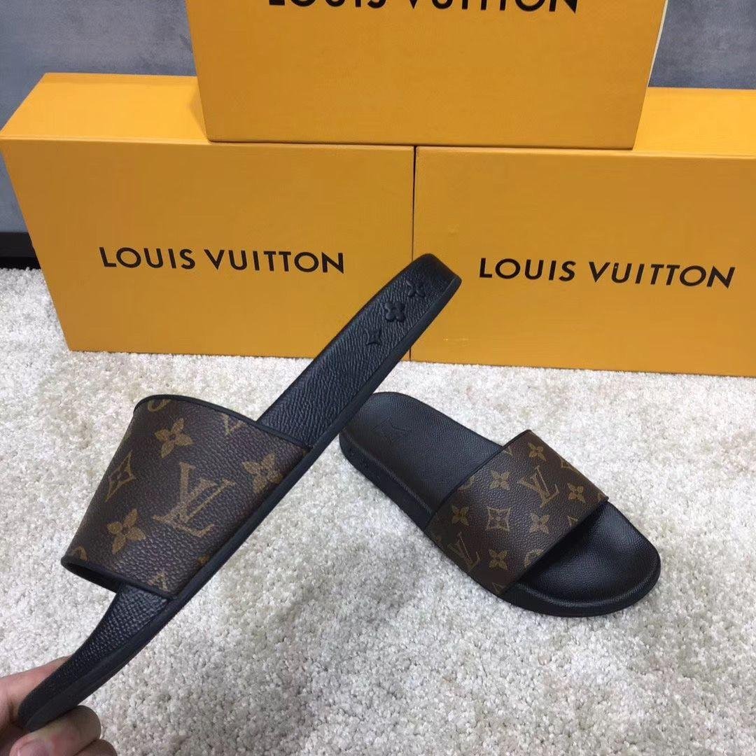 Louis Vuitton 1A3PSD LV Waterfront Mule men women luxury designer slide sandal