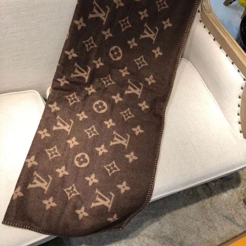 Louis Vuitton Neo wool cashmere Monogram Blanket LV M70439 shop desinger LV sale