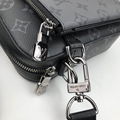 3 Louis Vuitton Men s Pochette 