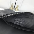 3 Louis Vuitton Men s Pochette 