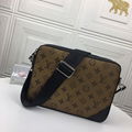   Louis Vuitton Trio Messenger