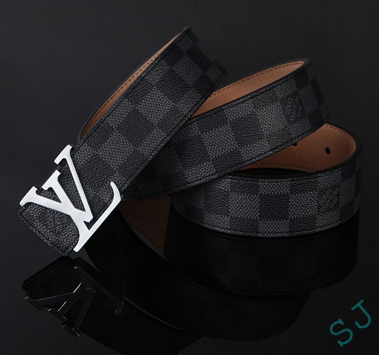 Louis Vuitton LV Initiales Belt 