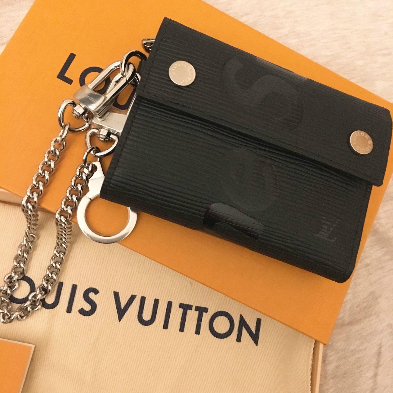 Louis Vuitton x Supreme Epi Leather Black Chain Wallet