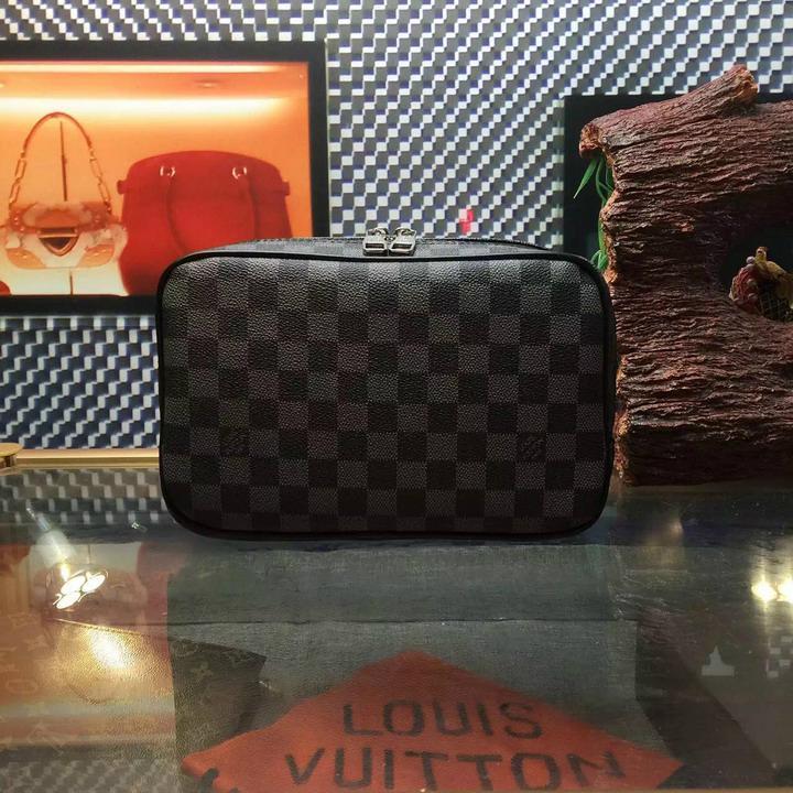 Louis Vuitton TOILET POUCH PM