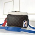 Louis Vuitton LVXNBA NIL MESSENGER Crossbody bag 