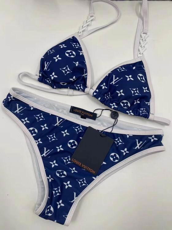 Louis Vuitton LV ESCALE TRIANGLE BIKINI 