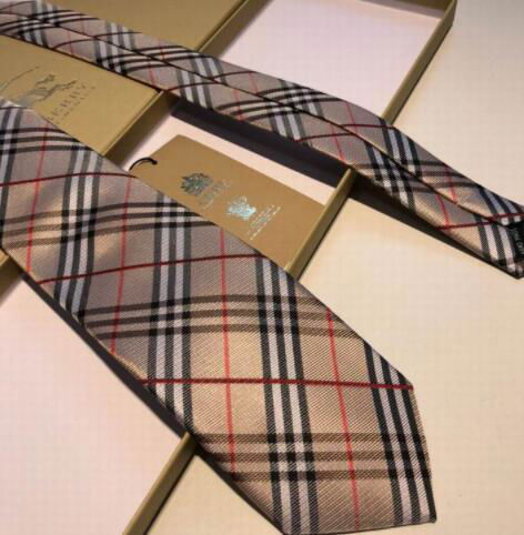 Burberry Vintage Check Silk Tie