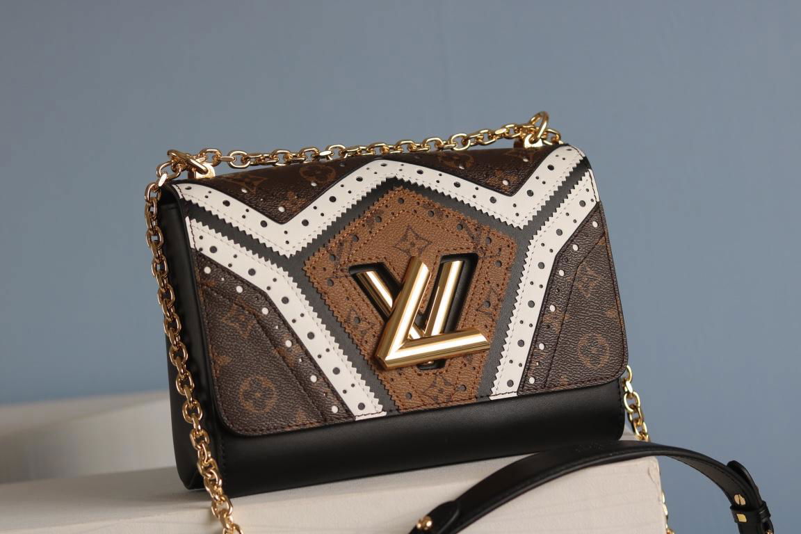 Louis Vuitton Monogram Twist BAG