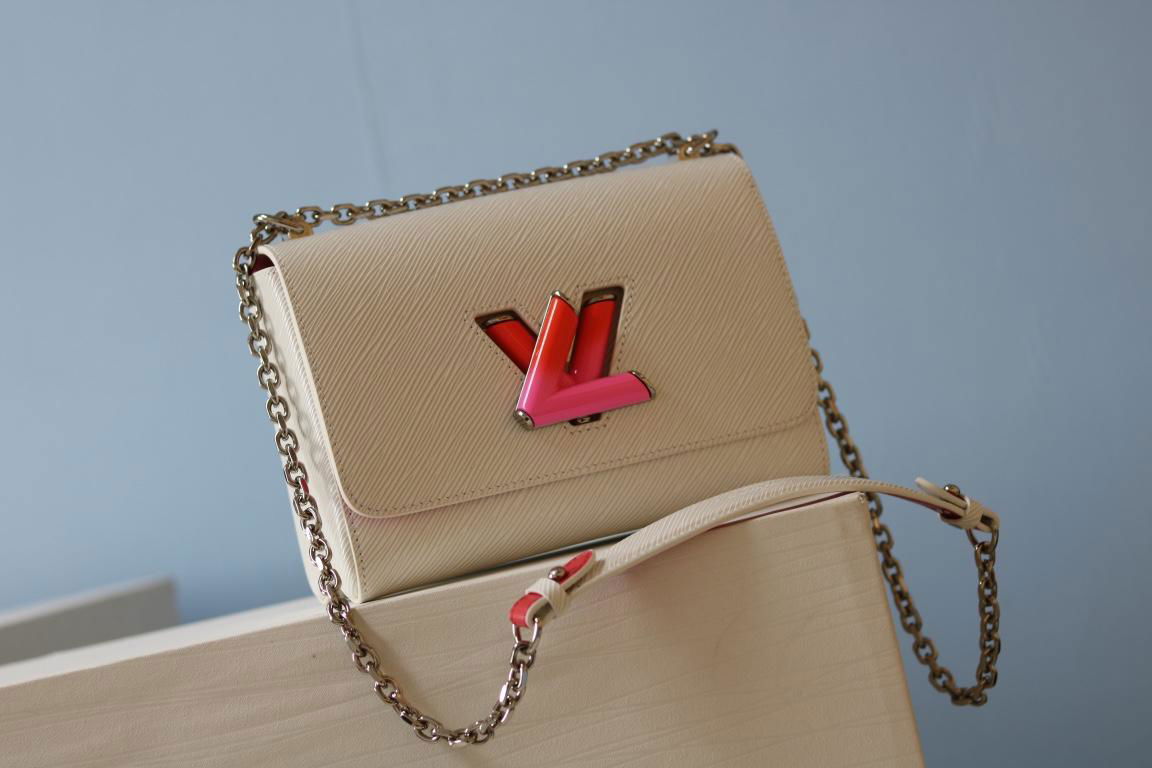 Louis Vuitton TWIST MM bag