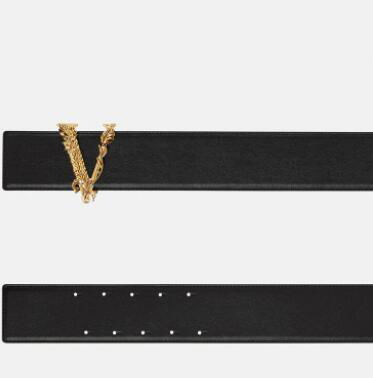         House's iconic Virtus hardware in gold-tone adorns the buckle belt 3
