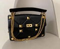 VALENTINO LARGE ROMAN STUD THE SHOULDER BAG