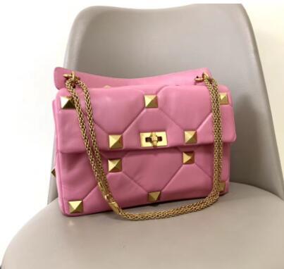 VALENTINO LARGE ROMAN STUD THE SHOULDER BAG