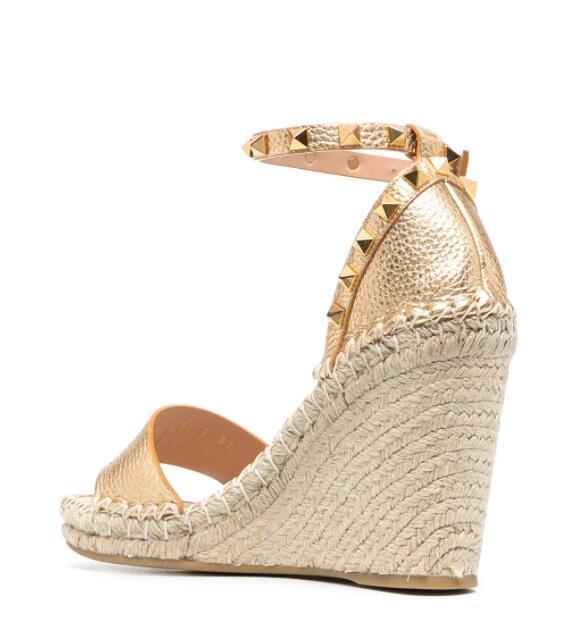 Valentino Garavani Rockstud espadrille sandals 